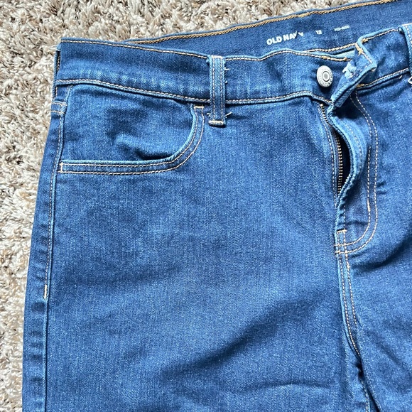 Old Navy Jean Shorts - Picture 3 of 5